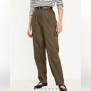 Old Navy Extra High-Waisted Taylor Straight Cargo